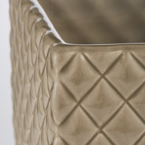 8d306e6c-36b6-40a1-ab86-7a68ff64607a