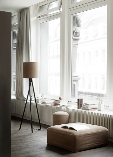 42952-daypuf35-pufsoft80-pufsoft100-lamptripod-l-black-shadeica-m-walnut-shadeica-l-walnut-1