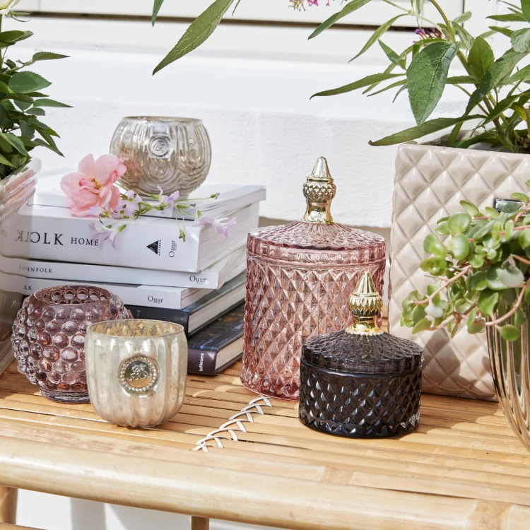 rozowy-pojemnik-z-pokrywka-miya-lene-bjerre-casa-carina