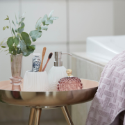 okragly-sloik-szklany-rozowy-miya-lene-bjerre-casa-carina