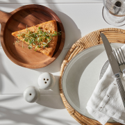 zestaw-solniczka-pieprzniczka-biale-lene-bjerre-casa-carina