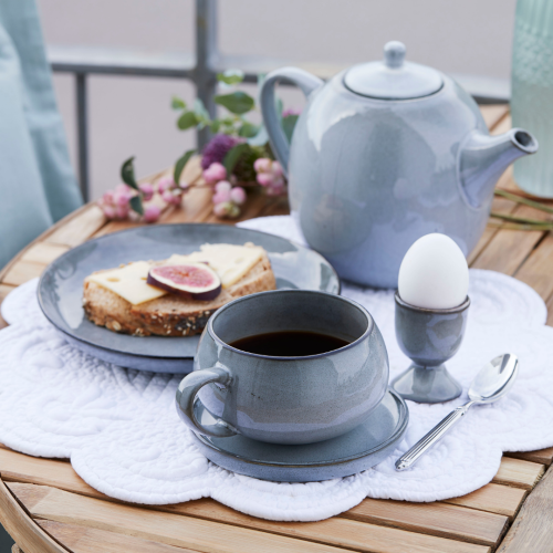 szary-kieliszek-na-jajko-amera-lene-bjerre-casa-carina