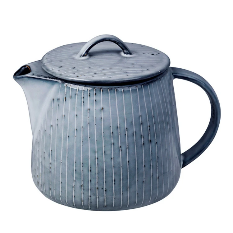 niebieski-dzbanek-na-herbate-nordic-sea-broste-copenhagen-casacarina