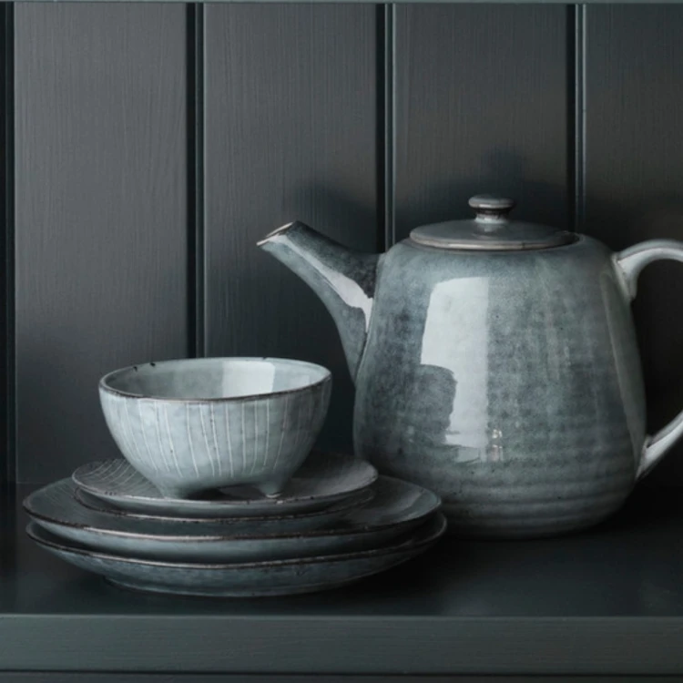 miseczka-na-nozkach-11-nordic-sea-casa-carina