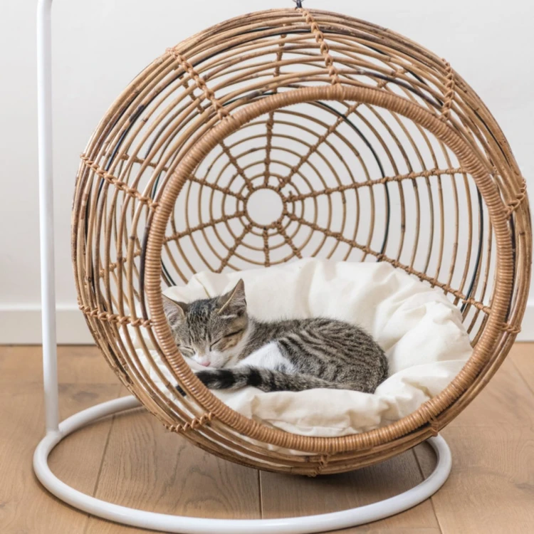 wiszacy-kosz-dla-psa-kota-jline-casa-carina