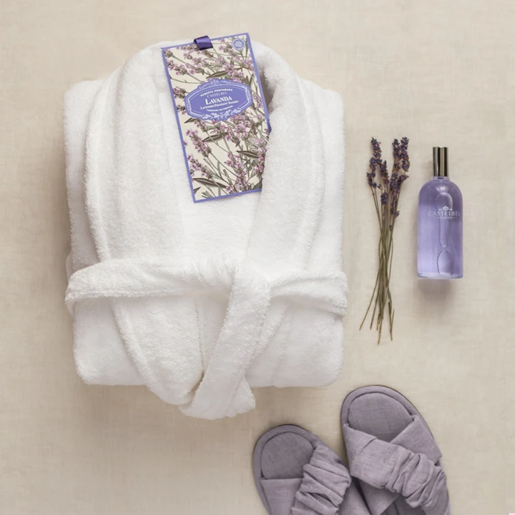lawendowy-dezodorant-do-pomieszczen-lavanda-castelbel-casa-carina