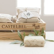 mydlo-lniane-z-liscmi-oliwki-castelbel-casa-carina-1