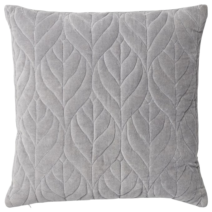 emilia cushion 50x50 cm 2