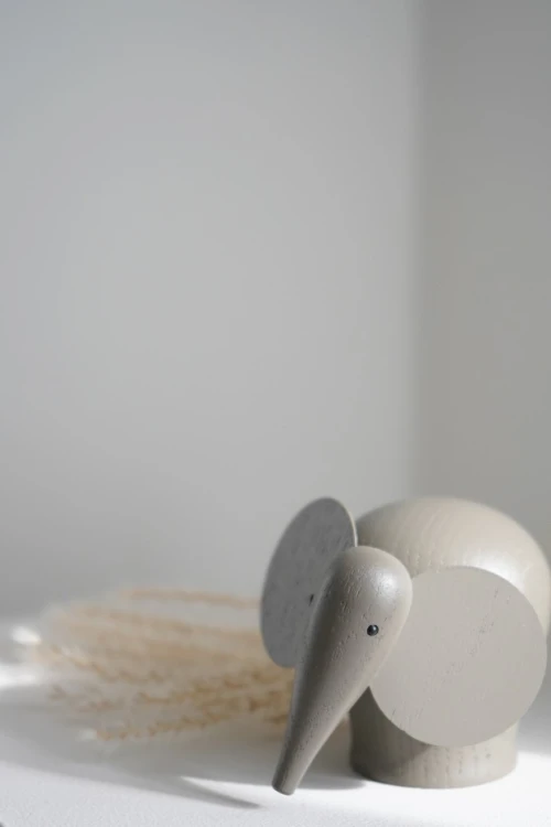 WOUD_Nunu_credit_hali.mason_7_880x1319