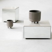 szara-doniczka-na-3-nozkach-terakota-12-16-kristina-dam-studio-casacarina.jpg