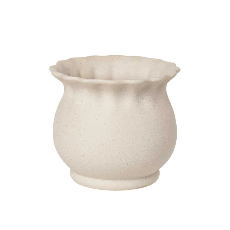 ceramiczna-doniczka-szary-piasek-rozmiar-m-alexa-broste-copenahgen-casa-carina.png