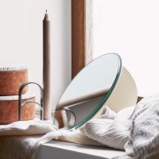 okragle-lusterko-codzienne-kristina-dam-studio-casa-carina.jpg