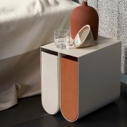 bezowy-stolik-z-2-przegrodami-kristina-dam-studio.jpg