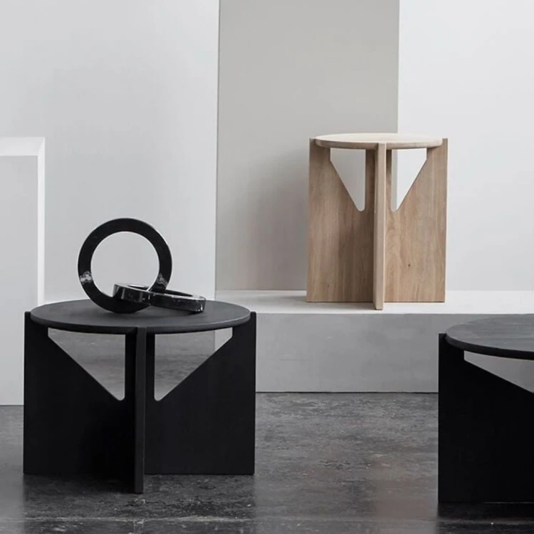 debowy-stolek-naturalny-stolik-nocny-the-stool-kristina-dam-studio-casacarina.jpg