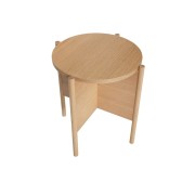 debowy-stolik-pomocniczy-okragly-45cm-hubsch-casacarina.jpg