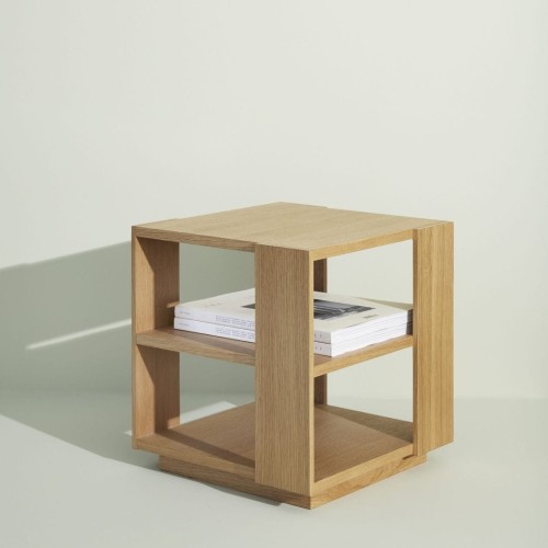 debowy-stolik-pomocniczy-37-37-hubsch-casa-carina.jpg