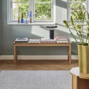 debowa-lawka-z-drewnianym-siedziskiem-122cm-row-hubsch-casa-carina.jpg