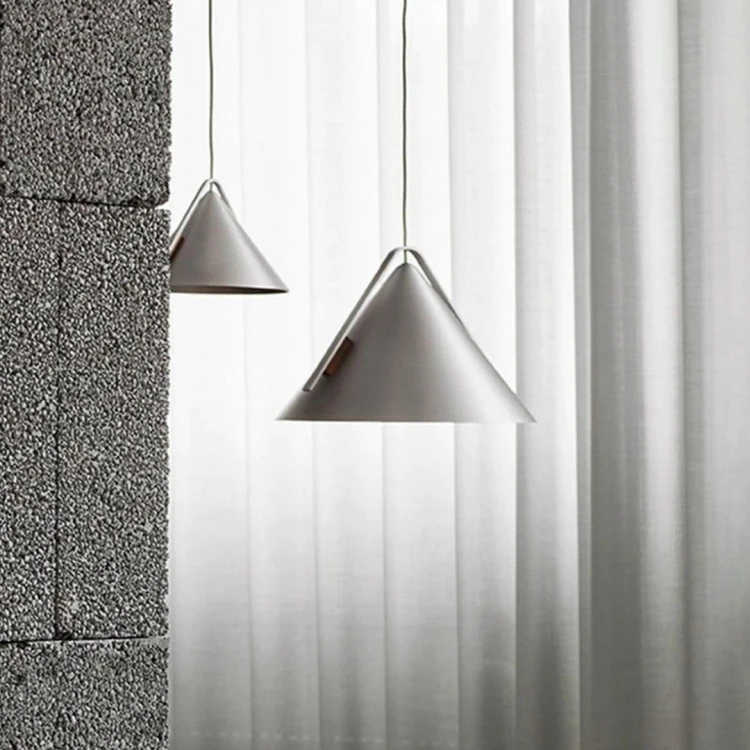 mala-stozkowa-lampa-wiszaca-e27-kristina-dam-studio-casa-carina.jpg