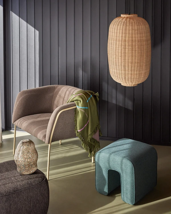Hubsch_aw22_ChandCeilingLightOval_OutlineThrowGreen_1080x1350.jpg