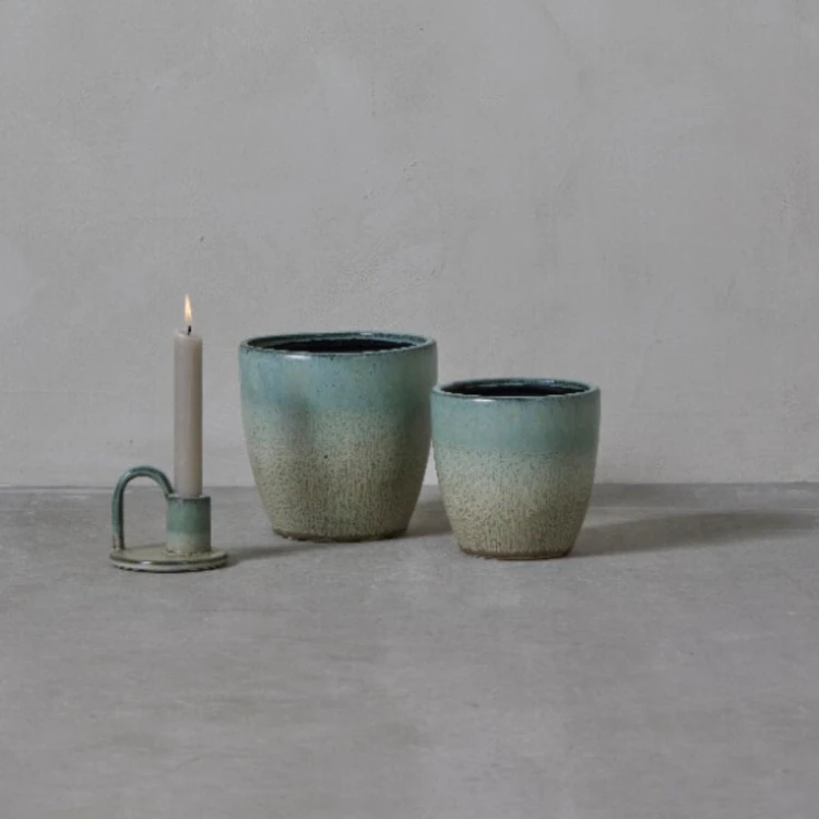 zielona-doniczka-ceramiczna-14-milenne-lene-bjerre-casa-carina.jpg