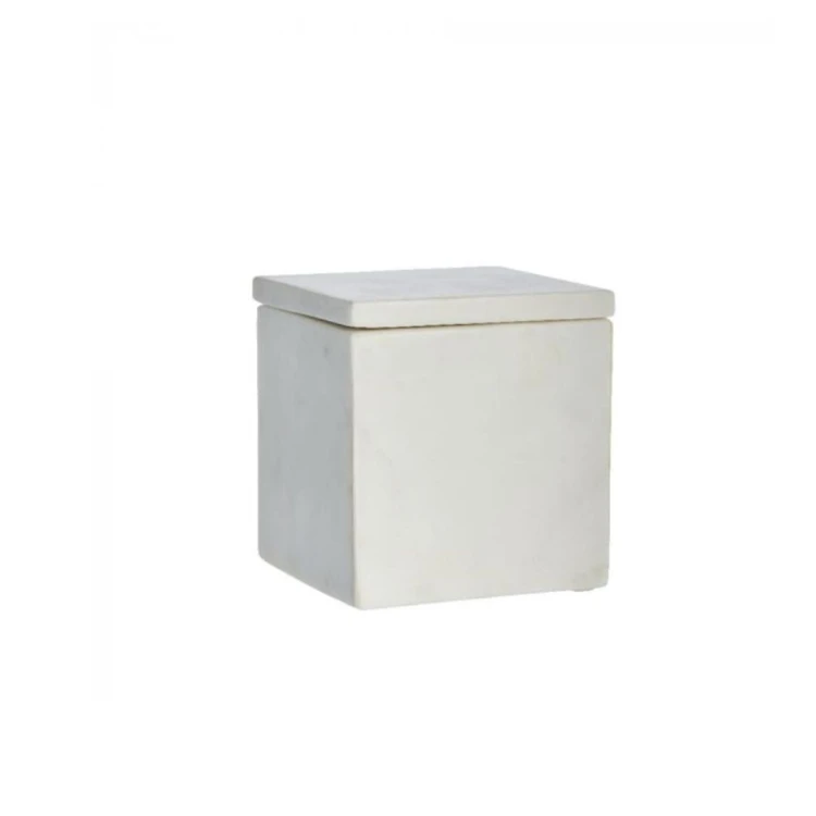 biale-marmurowe-pudelko-dekoracyjne-ellia-12x12x13-lene-bjerre-casa-carina.jpg