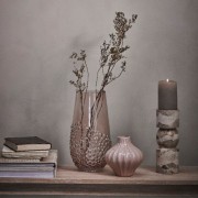gruby-swiecznik-z-marmuru-bezowy-23-ellia-lene-bjerre-casacarina.jpg