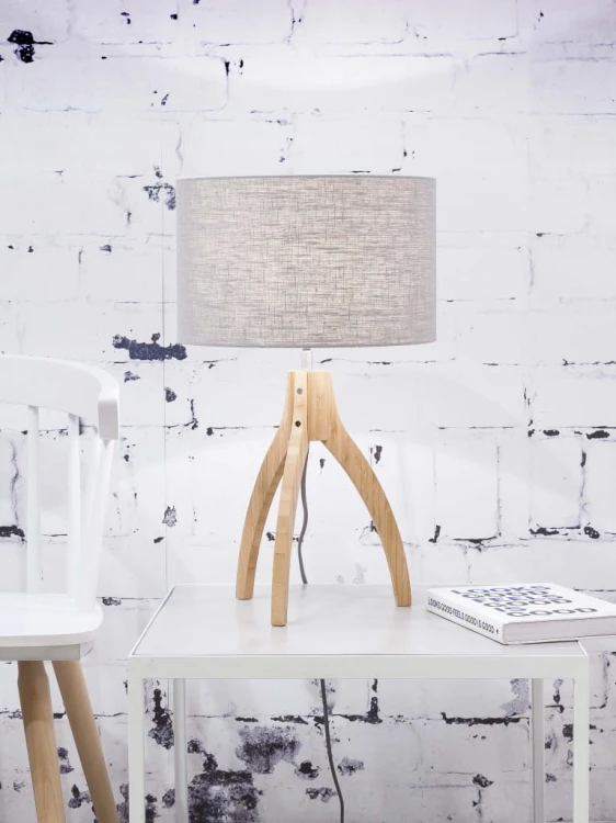 819d2023982da79b18d7768b8edf03b2