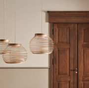 fornirowana-dekoracyjna-lampa-sufitowa-anelli-bolia-casa-carina.png