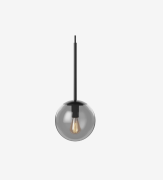 pojedyncza-czarna-lampa-wiszaca-15-orb-bolia-casa-carina.png