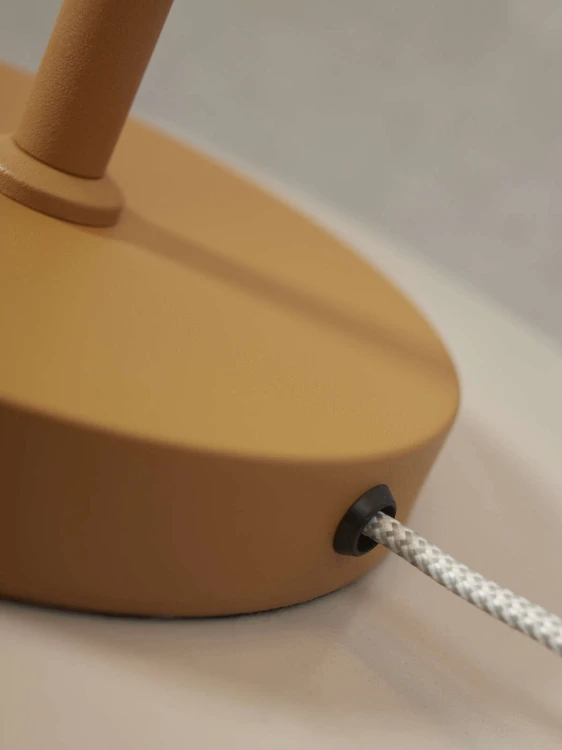 03078546976fb1dcc3a7184651eebdb8