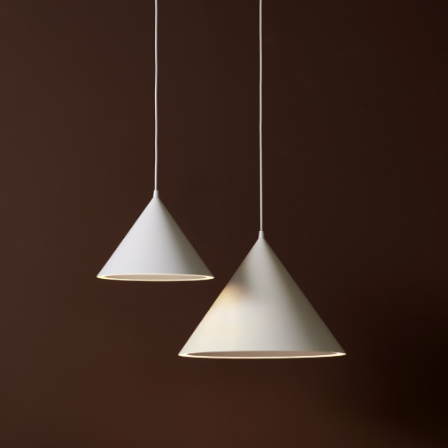 lampa-wiszaca-annular-small-woud-biała.webp