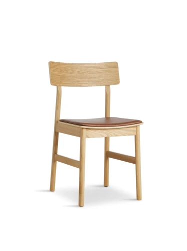 WOUD_dąb ze skóra krzesło casacarina.webp