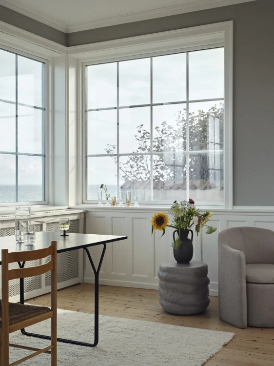 stolik pomocniczy bez.jpg