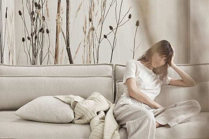 bolia-narzuta-soft-prazkowana-130-x-170-cm-biala__1.jpg