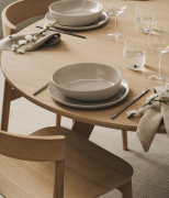 debowy-stol-soft-mood-bolia-casa-carina-9.png