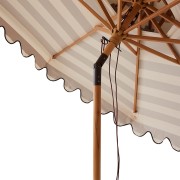 Parasol w paski,stracciatella