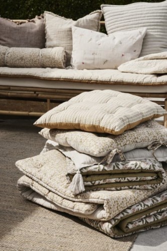 Lene Bjerre - poduszka na krzesło beżowa 45x45 Ivillia