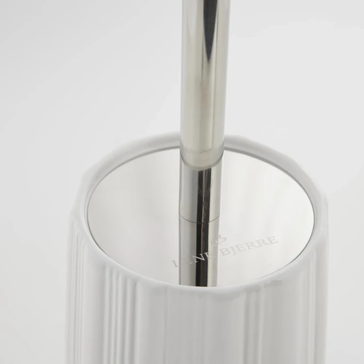 Lene Bjerre- biała ceramiczna szczotka toaletowa Lily