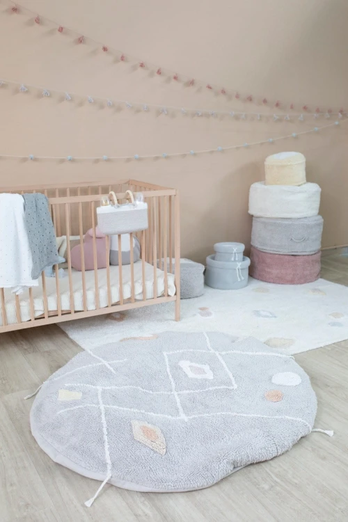 a3764aad8b9a071aee10761ee7f7047f