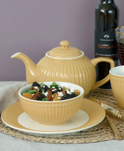 GreenGate-ceramiczny dzbanek do herbaty ALICE mustard