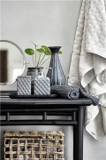 portia-dispenser-monument-grey2