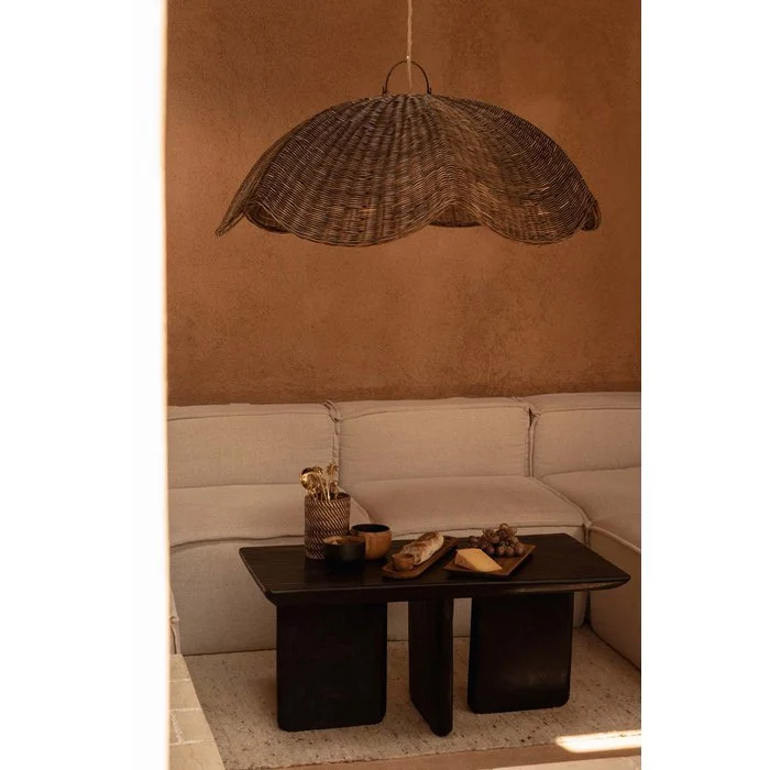 Bazar Bizar - lampa sufitowa Wave z rattanu L ciemna