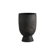 TINE K HOME – Doniczka RAKU na stopce, kolor Black, Ø 19 x H 30 cm