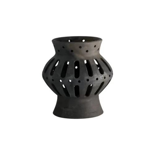 TINE K HOME – Lampion RAKU z gliny, Black, Ø 28 x H 30 cm