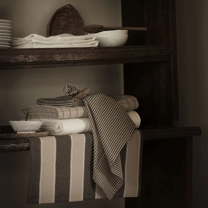 TINE K HOME – Serwetka lniana FRAY Cream 60 x 60 cm