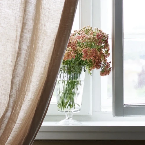 TINE K HOME – Wazon szklany Clear z ciętego szkła Ø 12 x H 21,5 cm